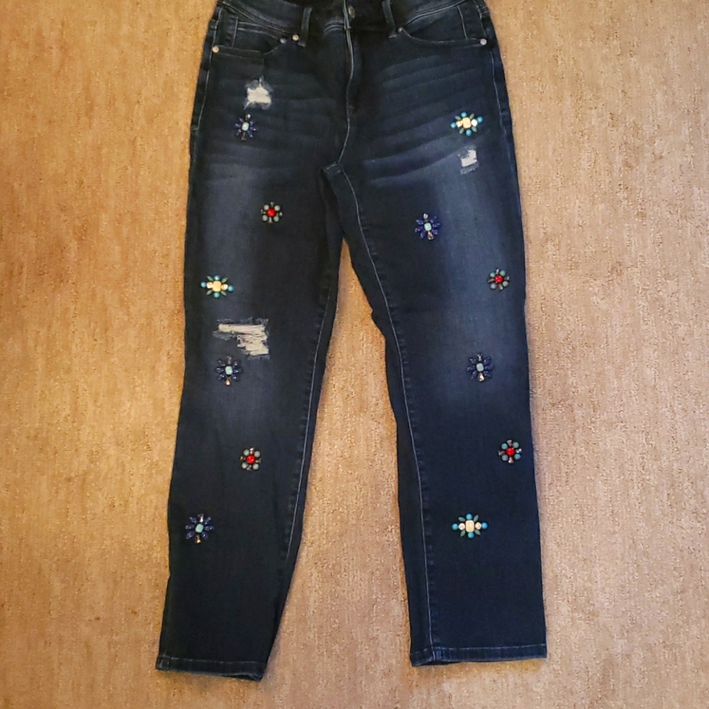 Chico's So Slimming Crop Jean 00